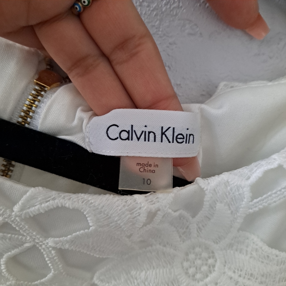 Calvin Klein White Floral Lace Dress - Picture 4 of 8